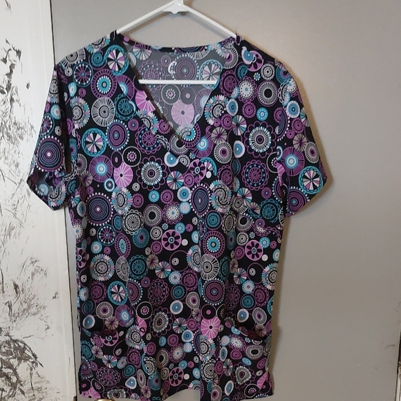 Women's Multicolor Patterned Top - Picture 1 of 1